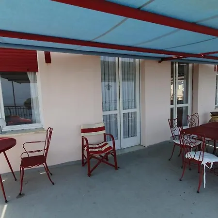 Attico Vista Mare Con Terrazzo Apartment Alassio